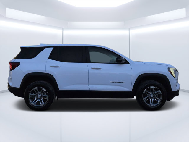 Used 2026 GMC Terrain Elevation FWD image 2