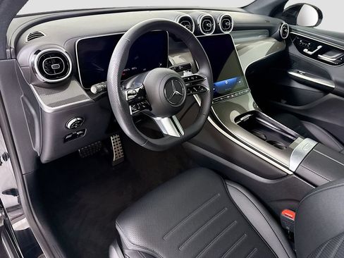 Certified 2026 Mercedes-Benz GLC 300 image 9