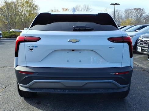 New 2026 Chevrolet Blazer EV LT image 5