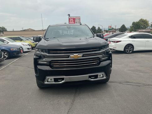 Used 2021 Chevrolet Silverado 1500 High Country w/ Safety Package II AWD/4WD image 3