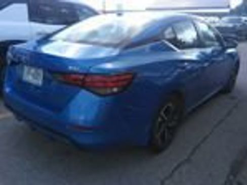 Used 2024 Nissan Sentra SV w/ All-Weather Package FWD image 9