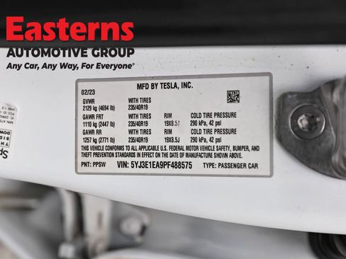 Used 2023 Tesla Model 3 Standard Range image 30