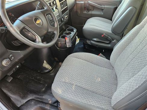 New 2025 Chevrolet Express 3500 w/ Power Convenience Package RWD image 4