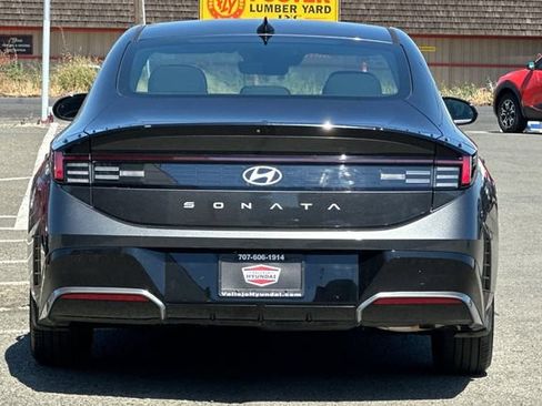 Used 2024 Hyundai Sonata SEL FWD image 7