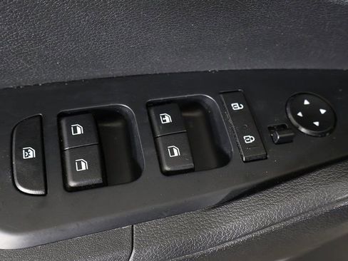 Used 2024 Kia Sportage LX image 33