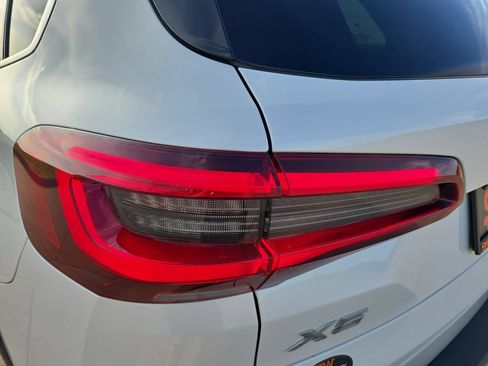 Used 2020 BMW X5 xDrive40i w/ Premium Package AWD/4WD image 34