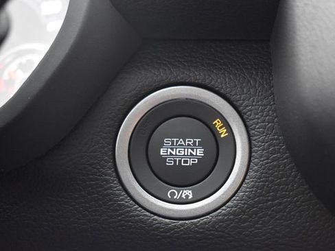 New 2025 RAM 2500 Big Horn AWD/4WD image 19