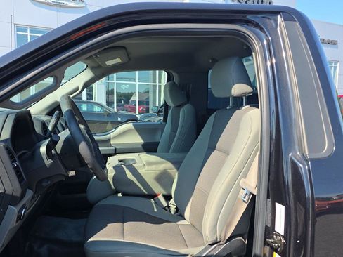 Used 2020 Ford F150 XL w/ Equipment Group 101A Mid RWD image 9