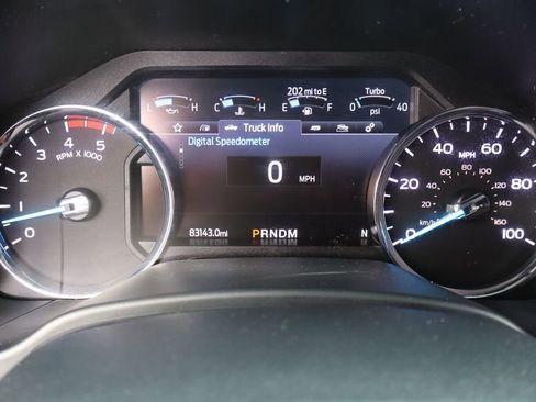 Used 2022 Ford F350 Platinum image 40