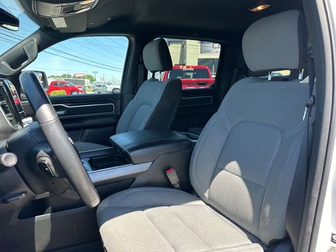 Used 2023 RAM 1500 Big Horn AWD/4WD image 28