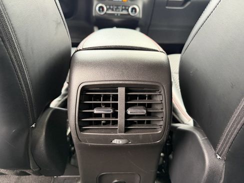 Used 2025 Ford Escape ST-Line image 12