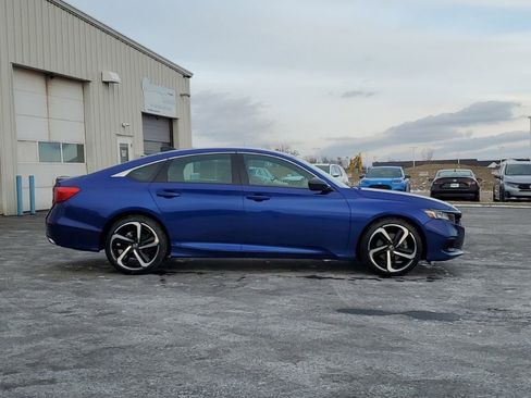 Certified 2022 Honda Accord Sport image 8