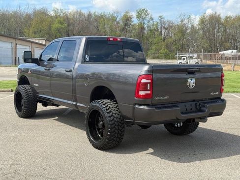 Used 2024 RAM 2500 Laramie AWD/4WD image 7