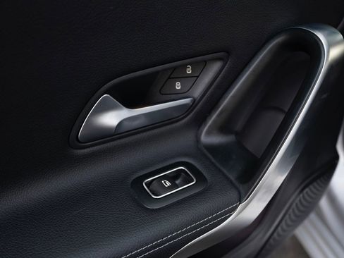 Used 2021 Mercedes-Benz A 220 4MATIC image 28