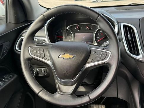 Used 2020 Chevrolet Equinox LT FWD image 12