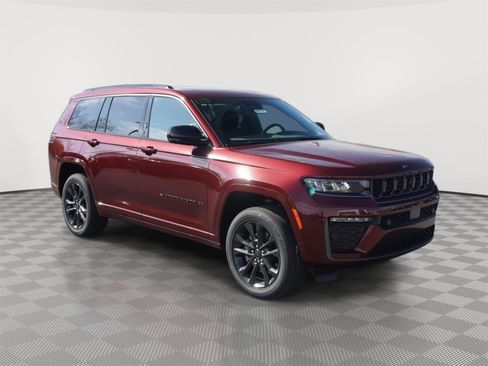 New 2026 Jeep Grand Cherokee L Limited AWD/4WD image 3