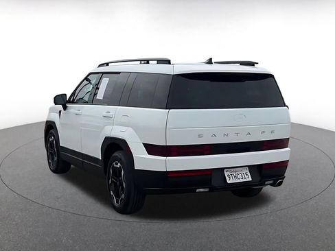 Used 2025 Hyundai Santa Fe SEL image 11