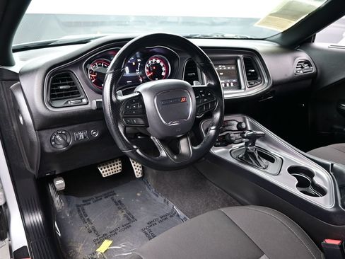 Used 2023 Dodge Challenger R/T RWD image 15