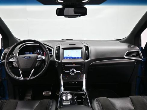 Certified 2019 Ford Edge ST w/ Equipment Group 401A AWD/4WD image 22