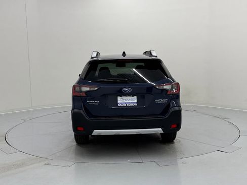 Used 2024 Subaru Outback Touring XT image 4
