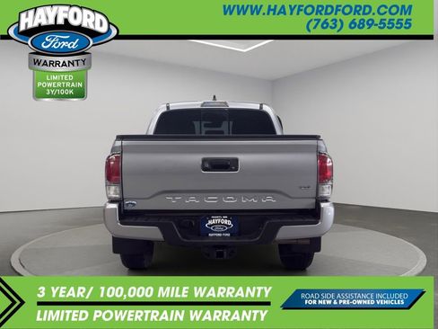 Used 2021 Toyota Tacoma TRD Sport AWD/4WD image 4