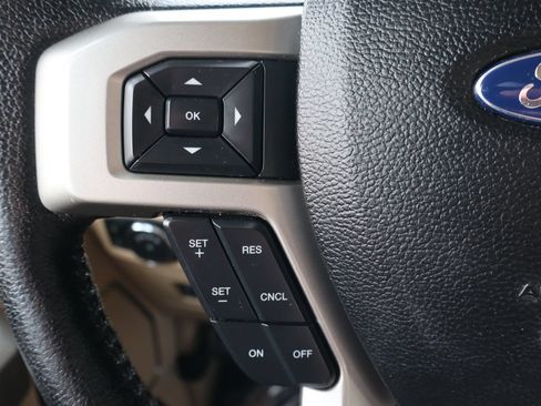 Used 2015 Ford F150 Lariat AWD/4WD image 29