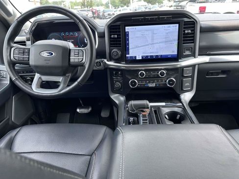 Used 2022 Ford F150 Lariat w/ Equipment Group 502A High AWD/4WD image 18