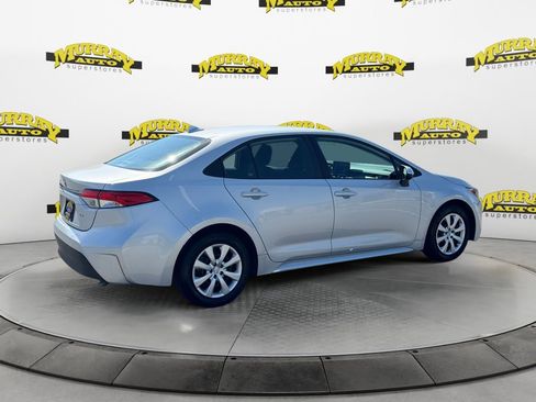 Used 2024 Toyota Corolla LE FWD image 5