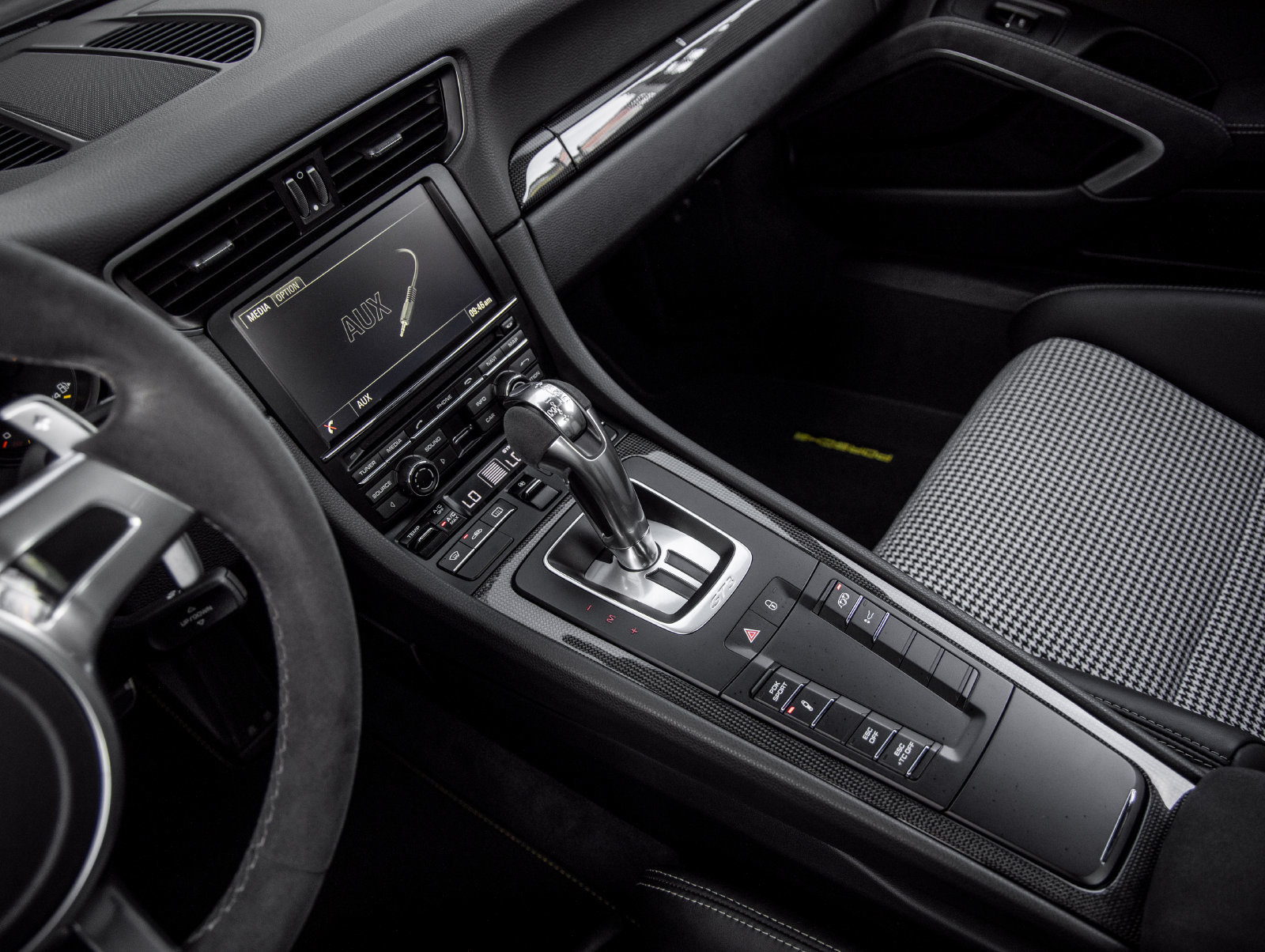 Used 2015 Porsche 911 GT3 RWD image 34