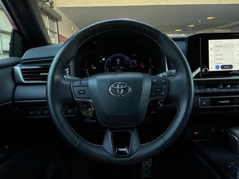 Used 2026 Toyota Camry SE w/ Convenience Package FWD image 31