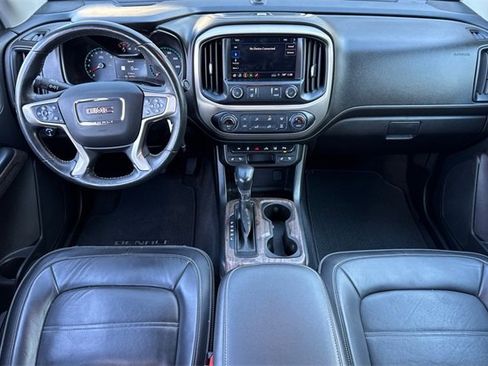 Used 2022 GMC Canyon Denali image 13