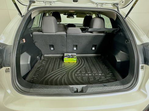 Used 2025 Subaru Crosstrek 2.0i Premium image 27