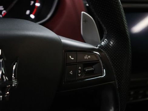 Used 2020 Maserati Levante GranSport image 29