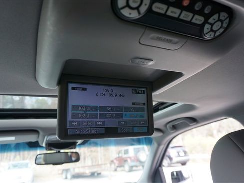 Used 2013 Honda Pilot Touring image 15