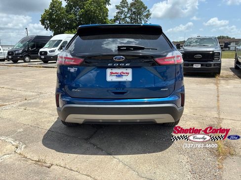 Used 2024 Ford Edge SEL AWD/4WD image 12