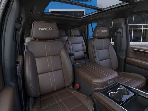 New 2026 Chevrolet Tahoe High Country w/ Sun And Tow Package RWD image 16