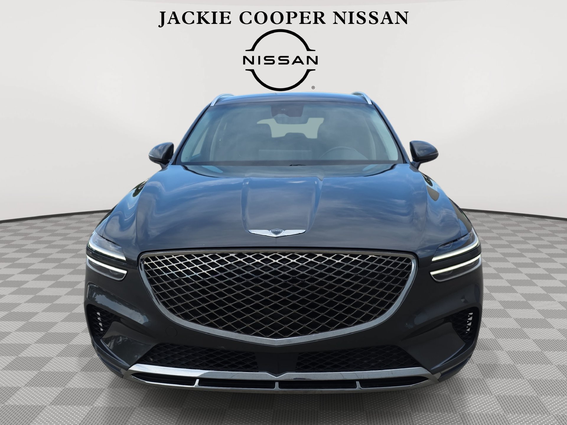 Used 2025 Genesis GV70 2.5T AWD/4WD image 2