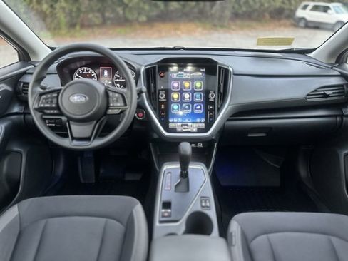 Used 2025 Subaru Crosstrek 2.0i Premium image 27