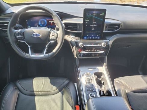 Used 2021 Ford Explorer ST w/ Equipment Group 401A AWD/4WD image 24