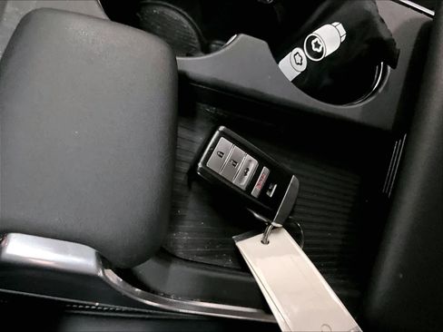 Used 2023 Acura TLX w/ Technology Package image 13