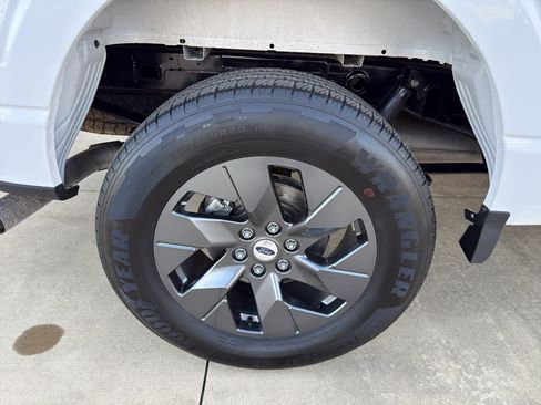 Used 2023 Ford F150 XL w/ Trailer Tow Package AWD/4WD image 13