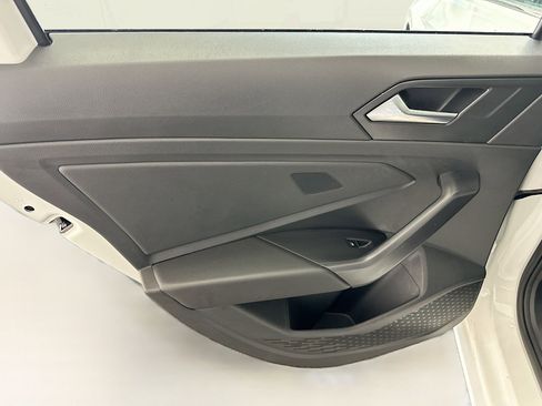 Used 2025 Volkswagen Jetta S image 26