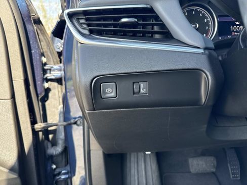 Used 2023 Buick Enclave Essence w/ Experience Buick Package image 33