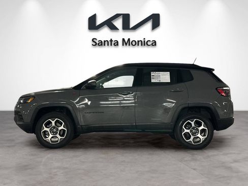 Used 2022 Jeep Compass Trailhawk w/ Trailhawk Convenience Group image 2