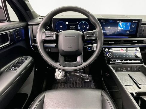 Used 2025 Hyundai Santa Fe Calligraphy image 5