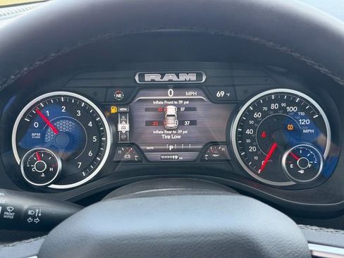 New 2026 RAM 1500 Big Horn AWD/4WD image 36