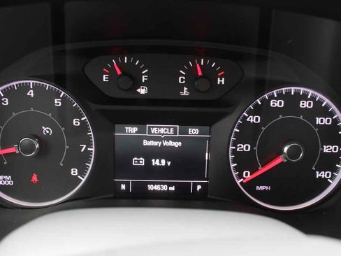 Used 2017 GMC Acadia SLE FWD image 13
