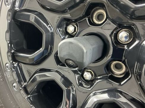 Certified 2023 Ford Bronco Wildtrak AWD/4WD image 9