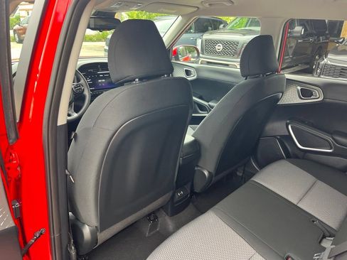 Certified 2023 Kia Soul S FWD image 9