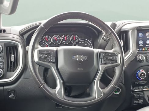 Used 2022 Chevrolet Silverado 2500 LTZ w/ LTZ Plus Package AWD/4WD image 11